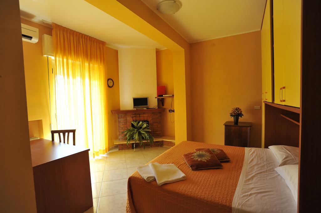 Hotel La Praia Zambrone Phòng bức ảnh